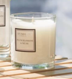 Свеча в стекле цилиндр. в коробке 90х80 mm.