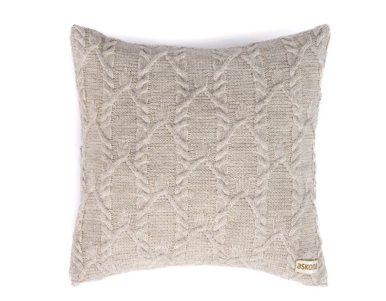 Наволочка декоративная вязаная (ораны) 040*040,