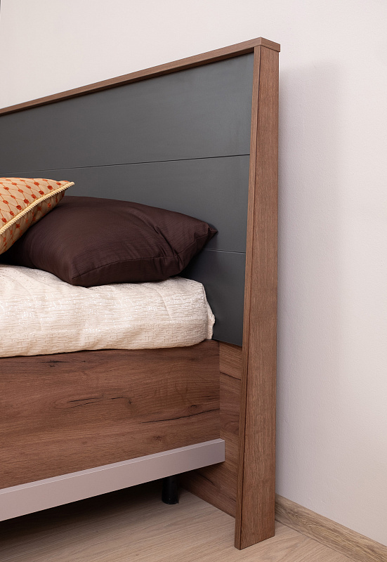 Кара 9 (спальня) Кровать со стационарным основанием (1600) металл