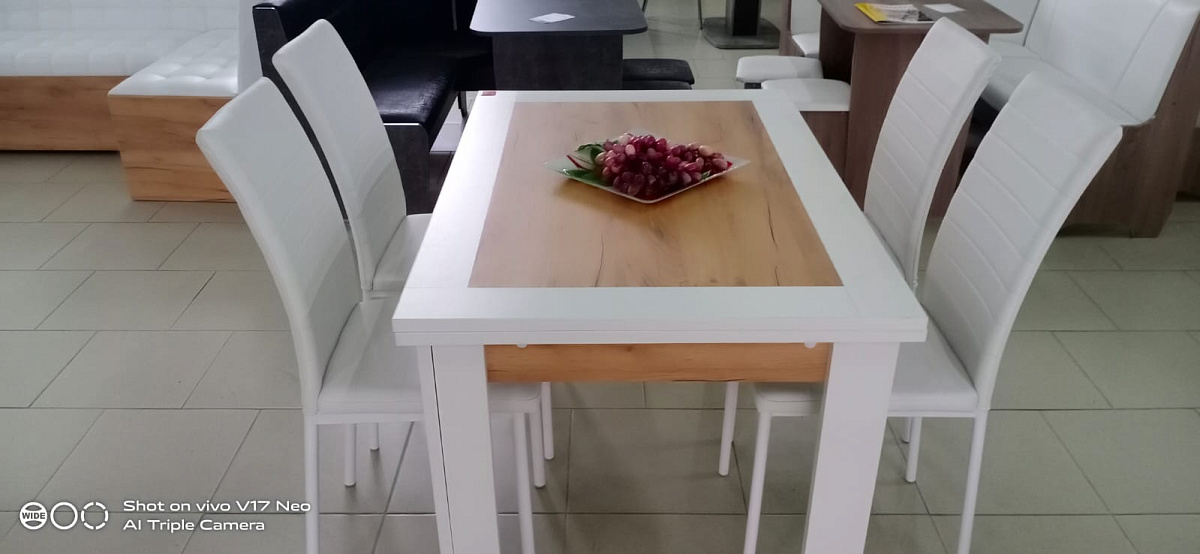 Обеденная группа стол Хьюстон со стульями Leset Бишо