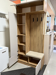 Прихожая Руэлла Центральная секция