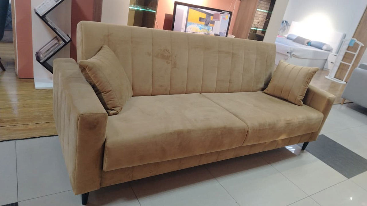 Эмма / Диван