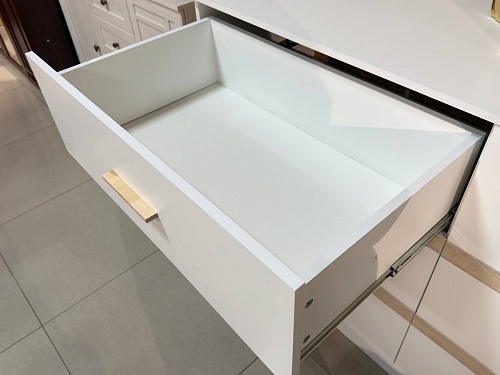 Анона 4 (спальня) Комод