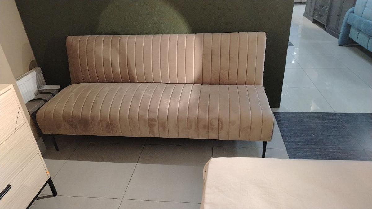 БАККАРА, диван-кровать трехместный, прямой, без подлокотников, механизм «клик-кляк»