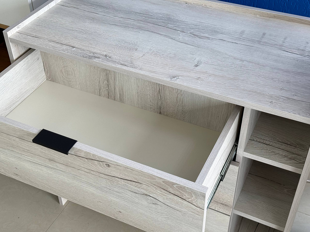 Флекс 6 (гостиная) Комод