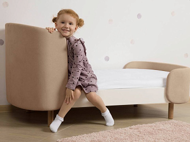 Как правильно расставить мебель в детской комнате?